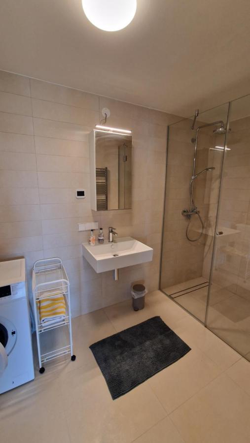 Apartament Kahlenbergblick Im Viertel Zwei Wiedeń Zewnętrze zdjęcie
